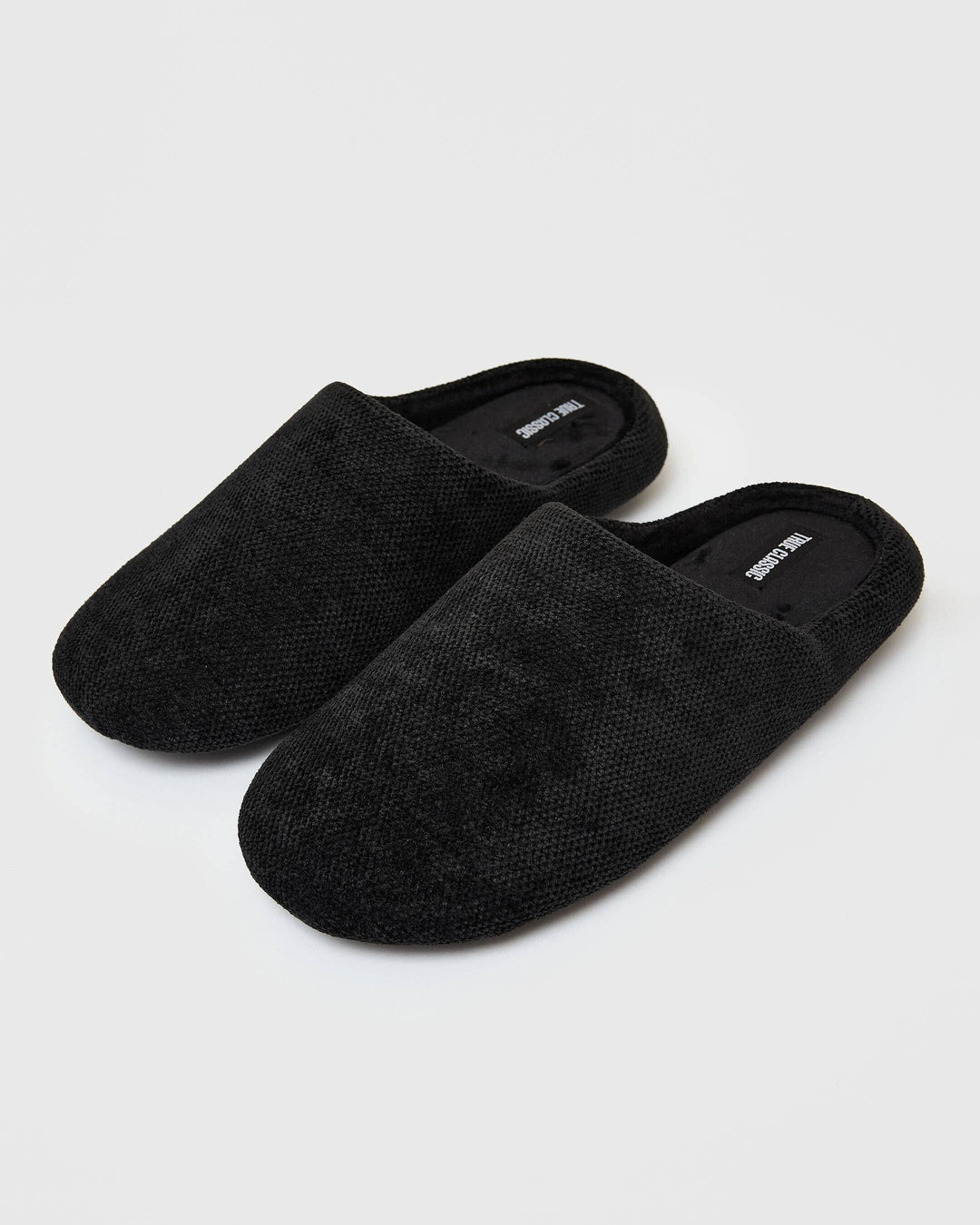 Slippers | Black