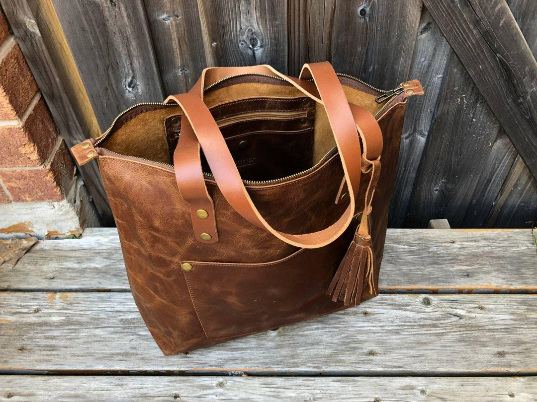 Leather Tote Bag with Zipper - Hazelnut Brown - Rust & Refined