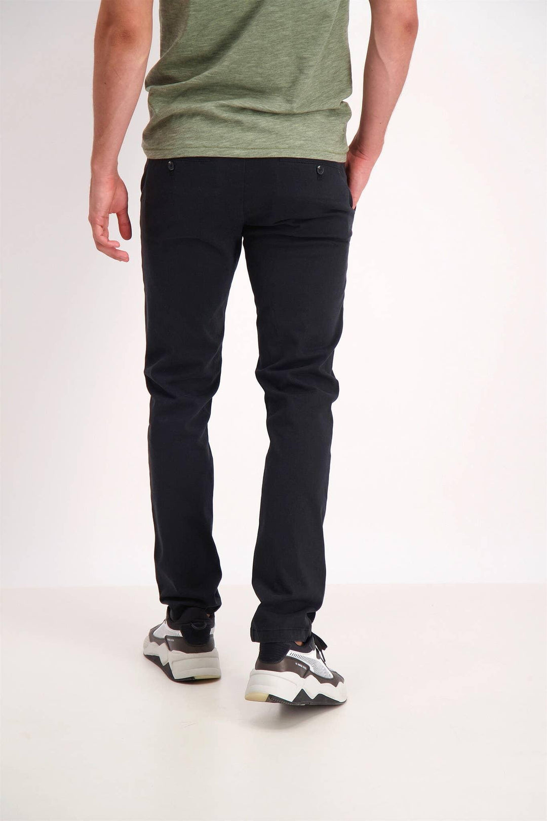 Lindbergh - SuperFlex Slim Fit Chino Pants - Rust & Refined