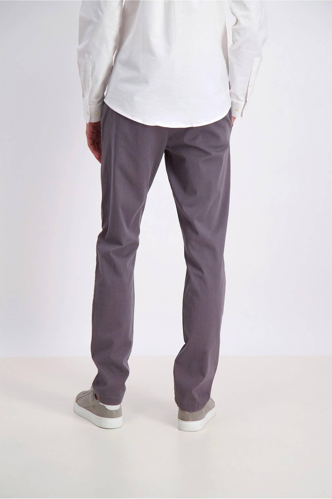 Lindbergh - SuperFlex Slim Fit Chino Pants - Rust & Refined